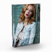 Meerjarig minimalistisch Afstuderen aankondiging M Fotoblokken (Links)