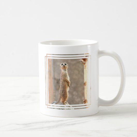 Meerkat à la tasse de café d'attention (Droite)