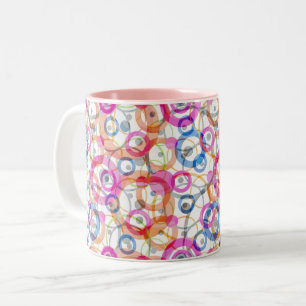 Meerkleurige polka-stippen, cirkels op een wit tweekleurige koffiemok
