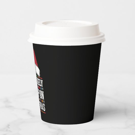 Meest waarschijnlijk om te dutten op kerst familie papieren bekers (Links)