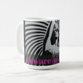 Méfiez-vous de Divas grand mug (Devant gauche)