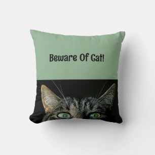 Méfiez-Vous Du Coussin Carré Chat