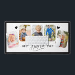 Meilleure calligraphie jamais Nana 5 Mat de bureau<br><div class="desc">Ce tapis de bureau grand-parent offre de l'espace pour 5 photos, vous permettant de présenter des photos préférées de vos petits-enfants. Le design se compose d'une calligraphie de style moderne qui dit : "Best Nana Ever" et est accentué d'une bordure noire. Ce tapis de bureau est un cadeau parfait pour...</div>