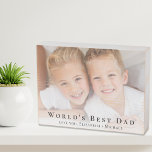 Meilleure photo de papa au monde<br><div class="desc">Donnez au meilleur père du monde un élégant panneau photo en bois sur mesure qu'il chérira pendant des années. Vous pouvez personnaliser avec une photo de famille,  personnaliser l'expression "Meilleur Père du Monde" et comment il est adressé (papa,  papa,  etc.),  et ajouter les noms de ses enfants.</div>