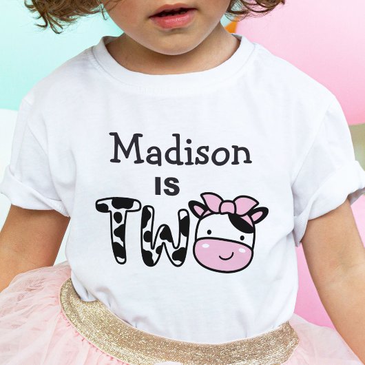 Meisje 2e verjaardag Koe Twee persoonlijke T-shirt