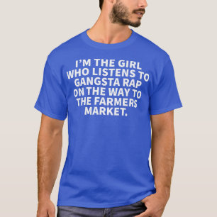 Meisje dat luistert naar Gangsta Rap op de boerder T-shirt