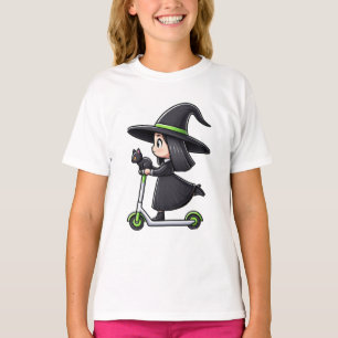 Meisje Heksen Met Kat Rijden Op Een Scooter T-shirt