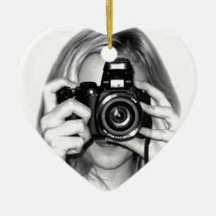 Meisje met camera keramisch ornament