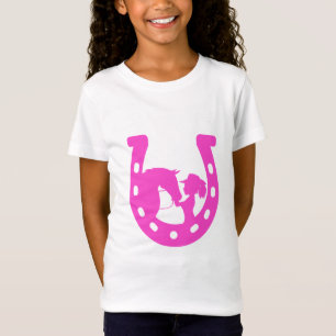 Meisje met paardenpaars en Western Pet met warmroz T-shirt