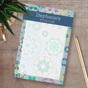 Meisje om een lijst met het Florale patroon te mak Post-it® Notes