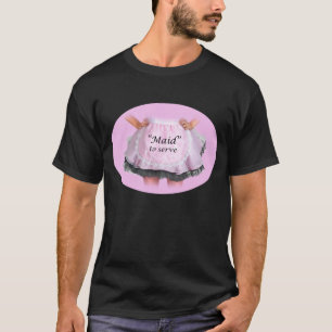 Meisje om T-shirt te dienen