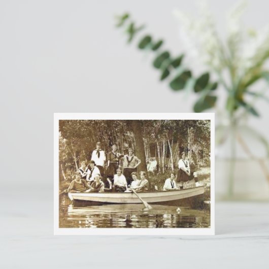 Meisjes in kamp bij Row Boat Briefkaart (Staand voorkant)
