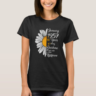 Meisjes van januari 1957 66e verjaardag 66 t-shirt