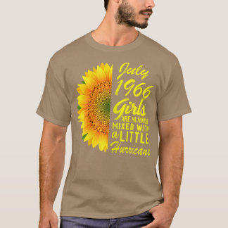 Meisjes van juli 1966 Zonnebloem 56th Birthday Gi T-shirt