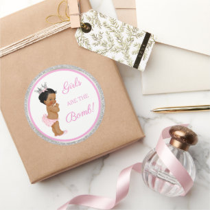 Meisjes zijn de bom! Badgeschenk Etc Roze Zilver Ronde Sticker