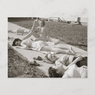 Meisjes zonnebaden, 1943 briefkaart