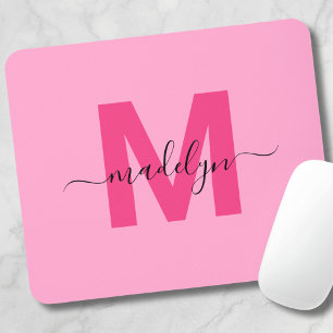 Meisjesachtige Roze Monogram Naam in Scriptlettert Muismat