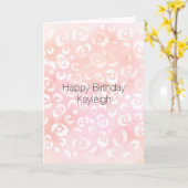 Meisjesachtige Roze Perzik Luipaard Dier Verjaarda Kaart (Gele Bloem)