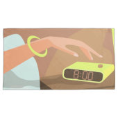 Meisjeshand die de alarmklok aandrukt kussensloop (Voorkant-Rechts)