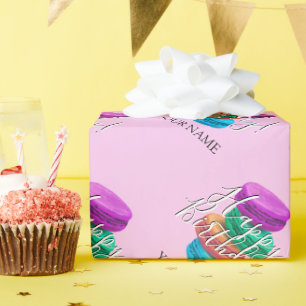 Meisroze Franse macaronkoekjes, aangepast op Birth Cadeaupapier