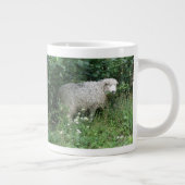 Mélange Blanc Fluffé Mange Mug (Droite)