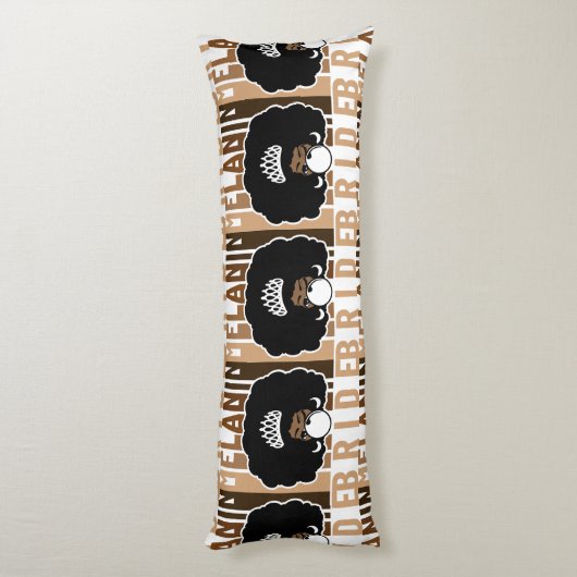 Melanin Bride met Afro Accent Pillow Lichaamskussen (Achterkant (Verticaal))