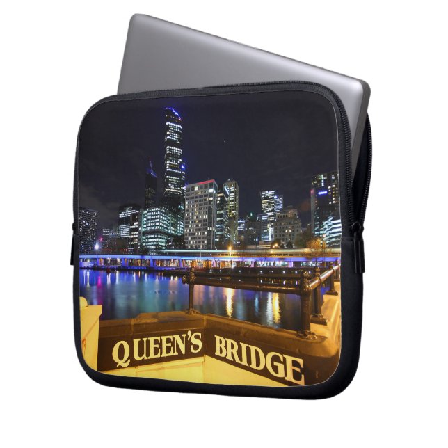 Melbourne CBD Queens Bridge City Lights Laptop Sleeve (Voorkant Links)