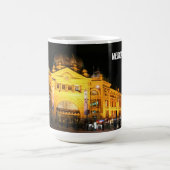 Melbourne City par nuit - Mug (Centre)