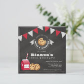 Melk en koekjes verjaardagsuitnodiging -  Cha Kaart (Staand voorkant)