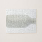 Melkfles op witte achtergrond legpuzzel (Horizontaal)