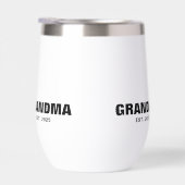 Mémé a créé un nouveau cadeau pour mémé (Droite)