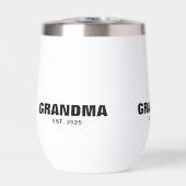 Mémé a créé un nouveau cadeau pour mémé (Avant)