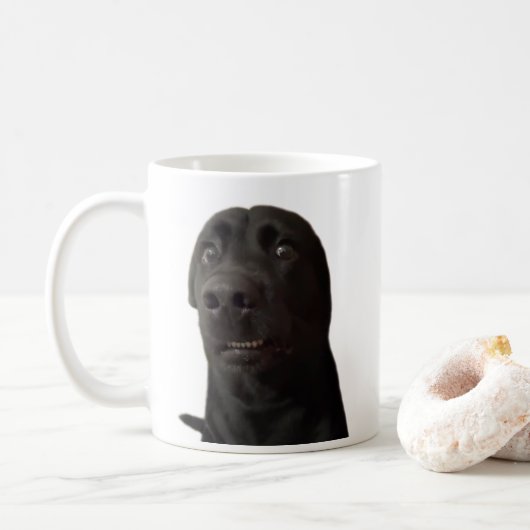 Mème de chien effrayé Mug double face (Avec donut)