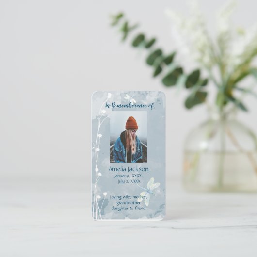 Memorial Memory Card Dragonfly White Flower Visitekaartje (Staand voorkant)