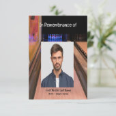 Memorial Service Invitation Bowling Lane Bowler (Debout devant)