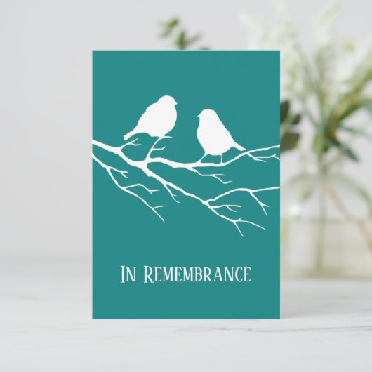 Memorial Service nodigt twee vogelsilhouette uit Kaart (Staand voorkant)