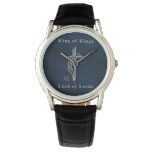 Mens Christian kijkt naar King of Kings Horloge