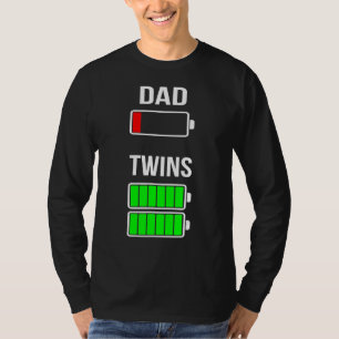 Mens Moe Papa Lage Batterij Tweeling Volle Lading T-shirt