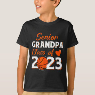 Mens trotse opa van een 2023 senior basketbal gra t-shirt
