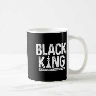 Mens zwarte koning schaken geschiedenis maand june koffiemok