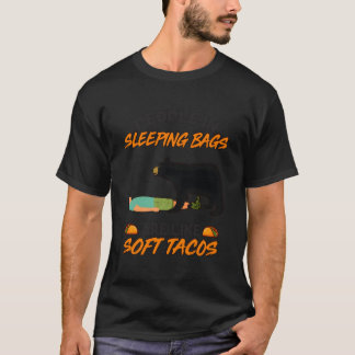 Mensen in slaapzakken zoals zachte taco's berencam t-shirt