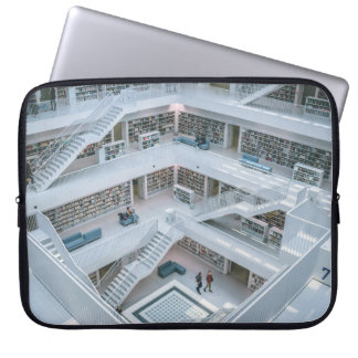 MENSEN KUNNEN IN DE BIBLIOTHEEK VAN BINNEN LAPTOP SLEEVE
