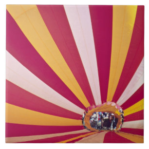 Mensen vullen een hete luchtballon, Fort Collins, Tegeltje