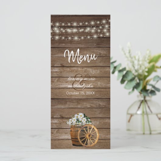 Menu Baril de bois rustique et Fleurs blanches de pays (Debout devant)