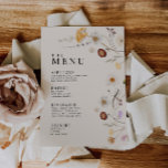 Menu Boho fleur sauvage<br><div class="desc">Les cartes de menu mariages se caractérisent par leur style boho,  leurs oeuvres florales et leurs couleurs beiges,  avec un mélange de différents styles de police,  souvent de tailles différentes,  pour créer un look unique et éclectique qui rend l'esthétique naturelle de ce menu.</div>