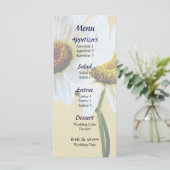 Menu de mariage coeur avec des marguerites (Debout devant)