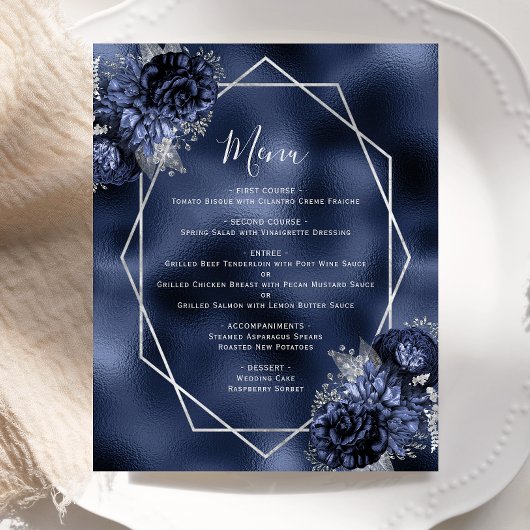 Menu de mariage floral bleu marine argenté à petit