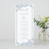 Menu de mariage floral bleu poussiéreux (Debout devant)