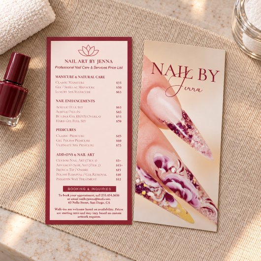 Menu des services de salon de manucure Blush Burgu