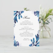Menu Fleurs bleues à l'aquarelle. Mariage botanique mar (Debout devant)